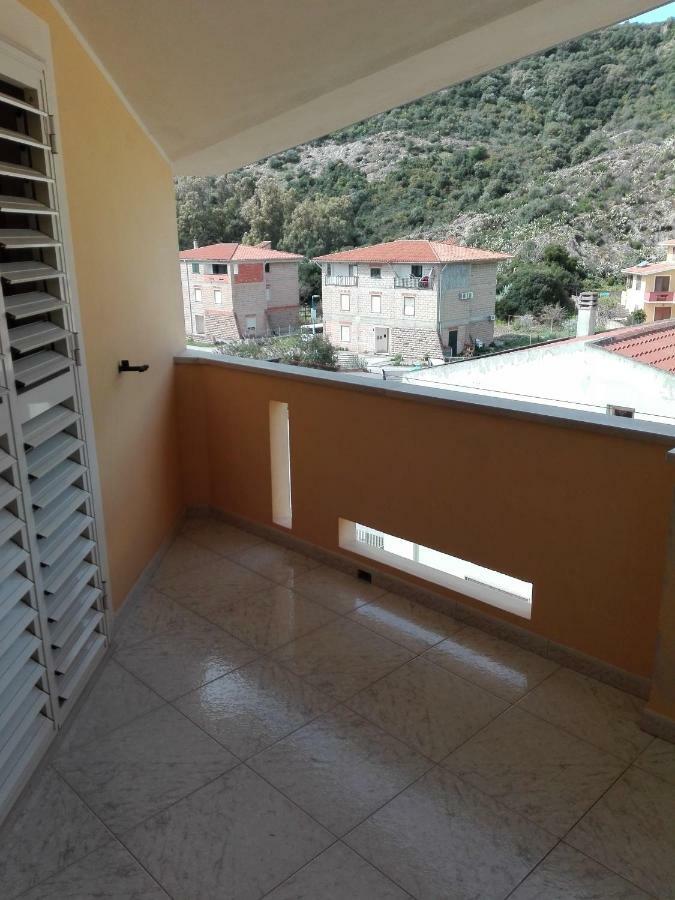 Appartamento Sa Molina Bosa Exterior foto